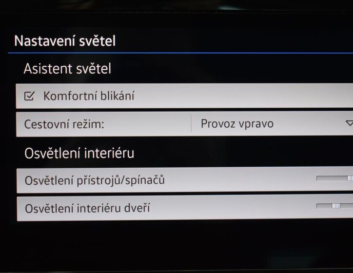 Volkswagen Touran Kombi 2,0 l 110 kw