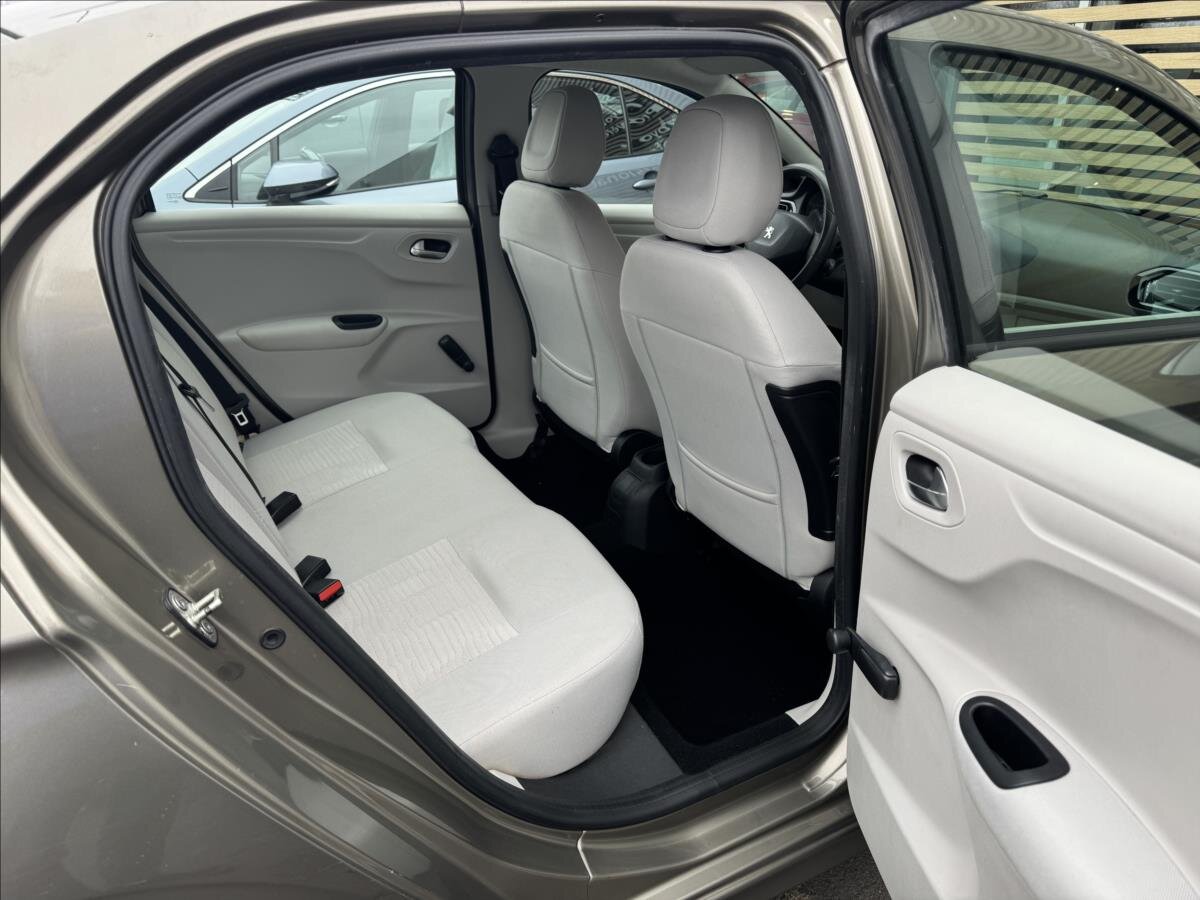 Peugeot 301 Sedan / Limuzína 1,6 l 85 kw