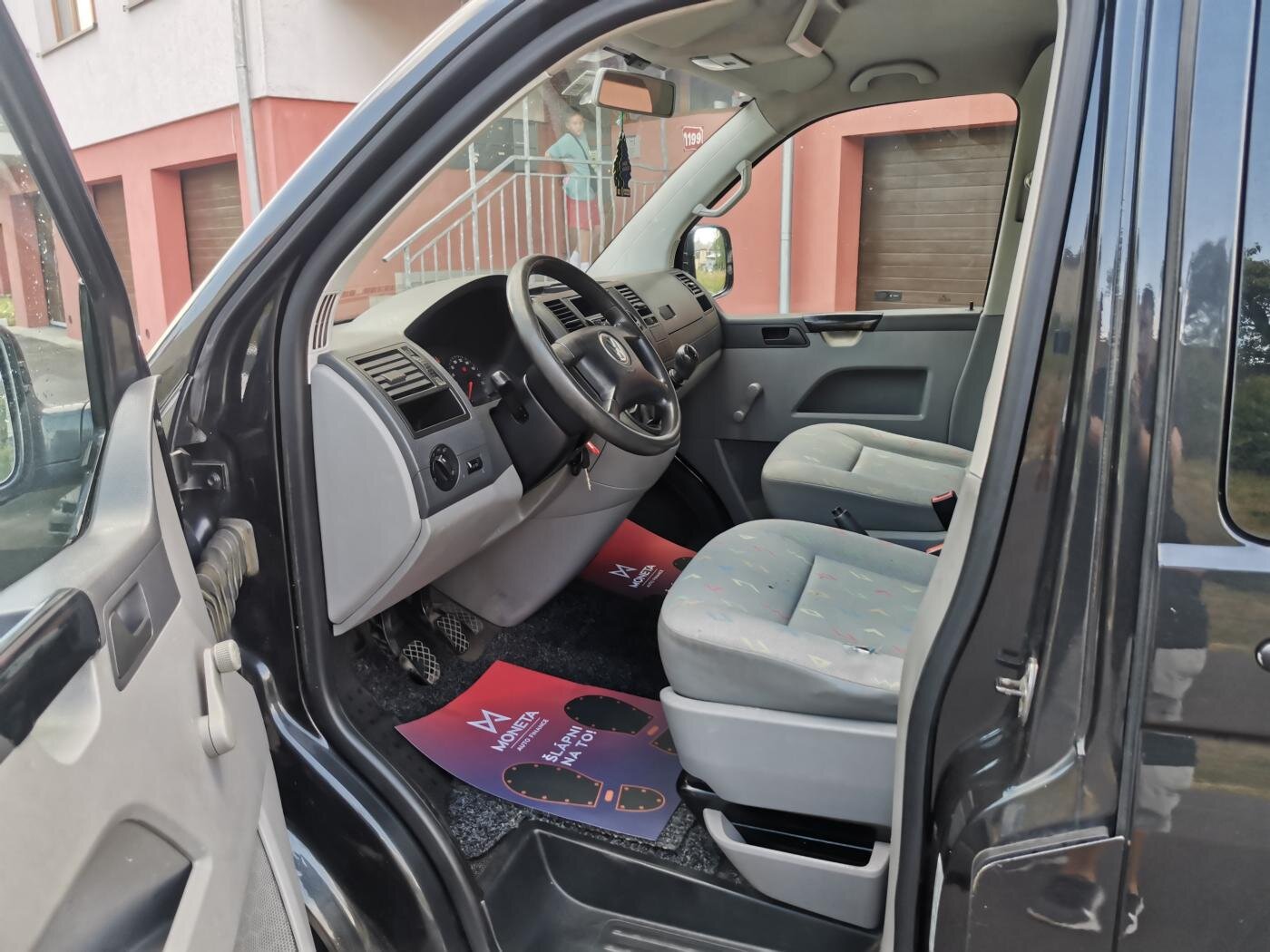 Volkswagen Multivan Kombi 1,9 l 0