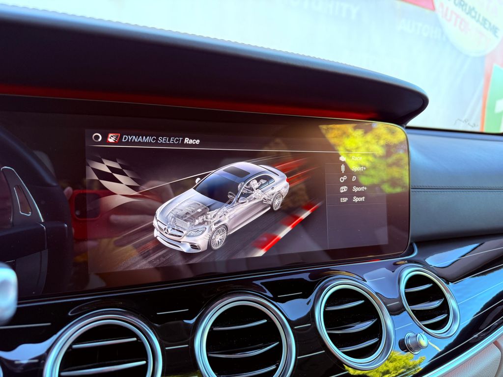 Mercedes-Benz Třídy E