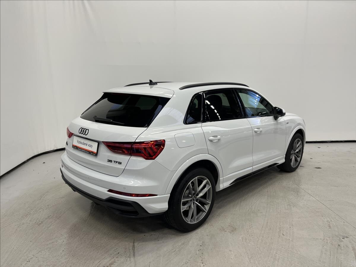 Audi Q3 SUV 1,5 l 110 kw