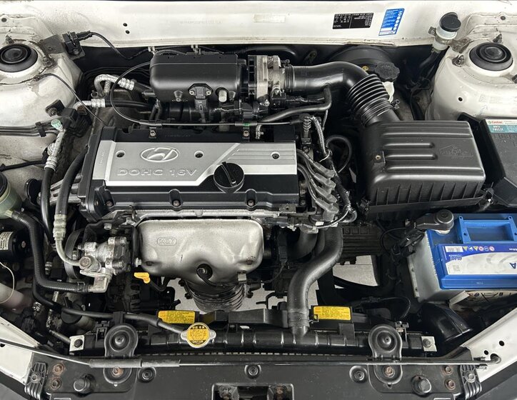 Hyundai Elantra Liftback 1,6 l 77 kw