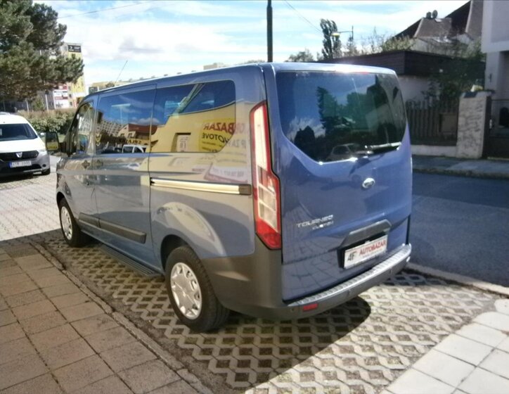 Ford Tourneo Custom VAN-Minibus 2,2 l 92 kw