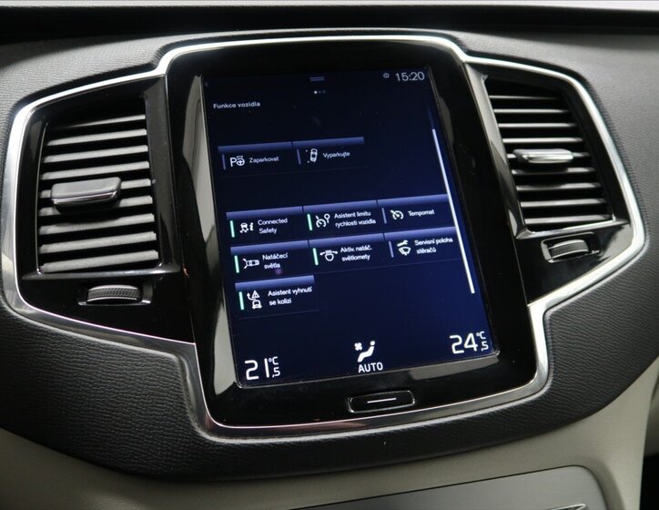 Volvo XC90 SUV 2,0 l 173 kw