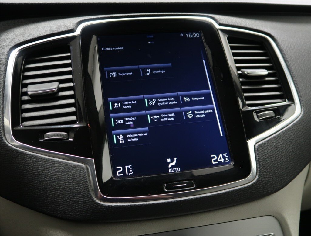 Volvo XC90 SUV 2,0 l 173 kw