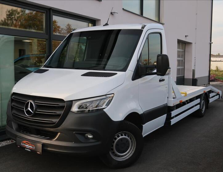 Mercedes-Benz Sprinter 1