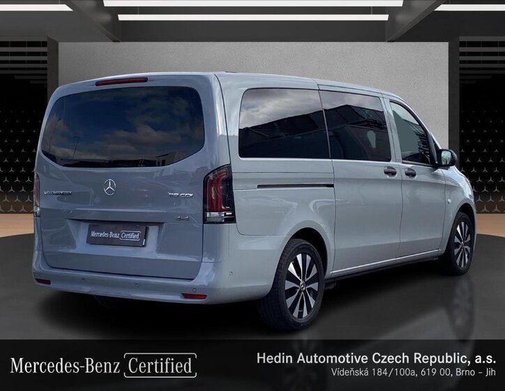 Mercedes-Benz Vito 5