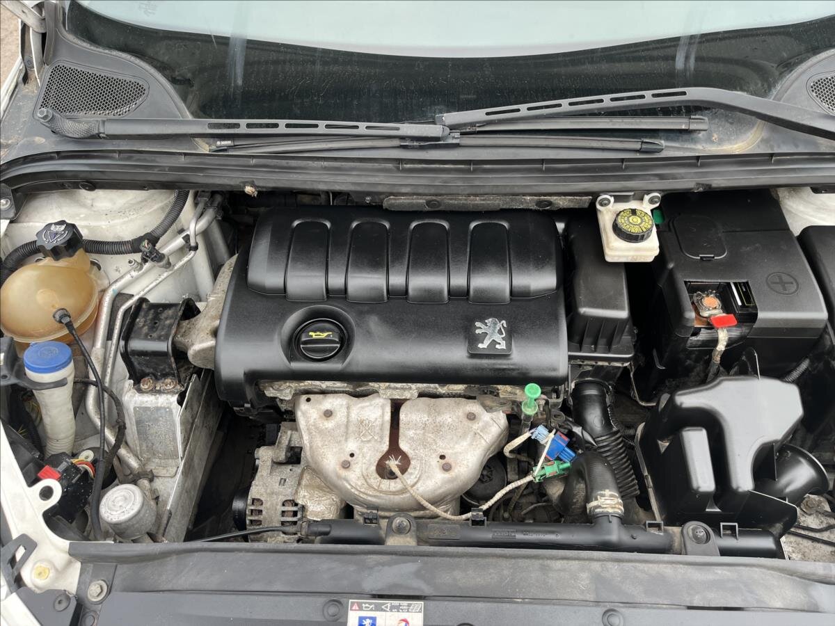 Peugeot 307 Hatchback 1,4 l 65 kw