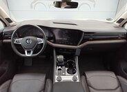Volkswagen Touareg 19