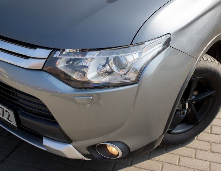 Mitsubishi Outlander SUV / Terénní 2,3 l 110 kw
