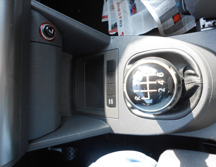 Volkswagen Touran Kombi 2,0 l 103 kw