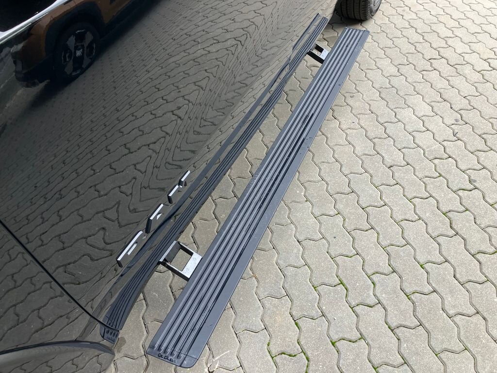 Dodge RAM Pick-up 3,0 l 403 kw