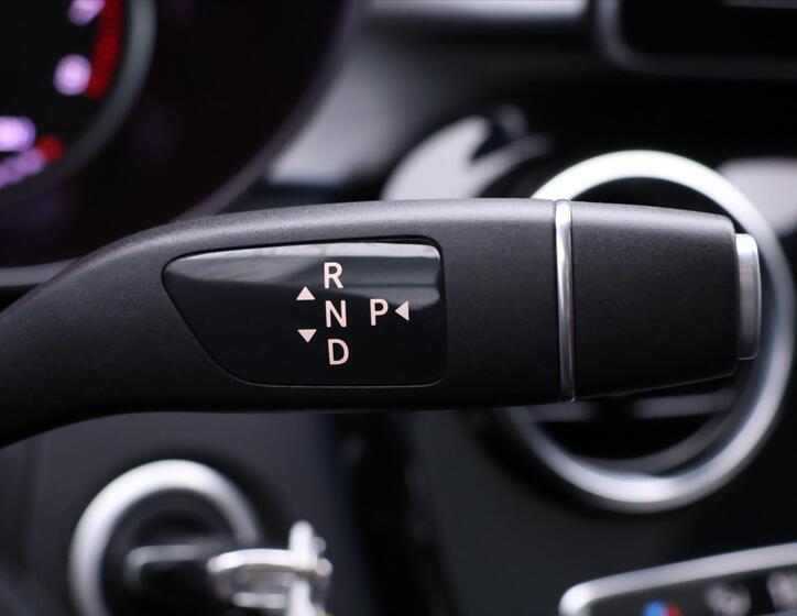 Mercedes-Benz Třídy C 24