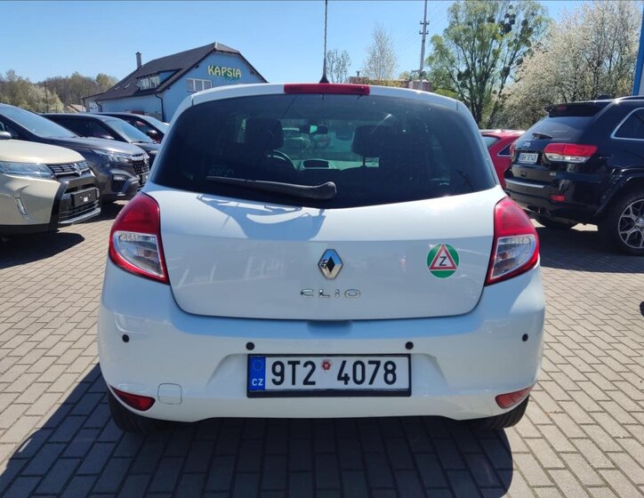 Renault Clio Hatchback 1,1 l 55 kw