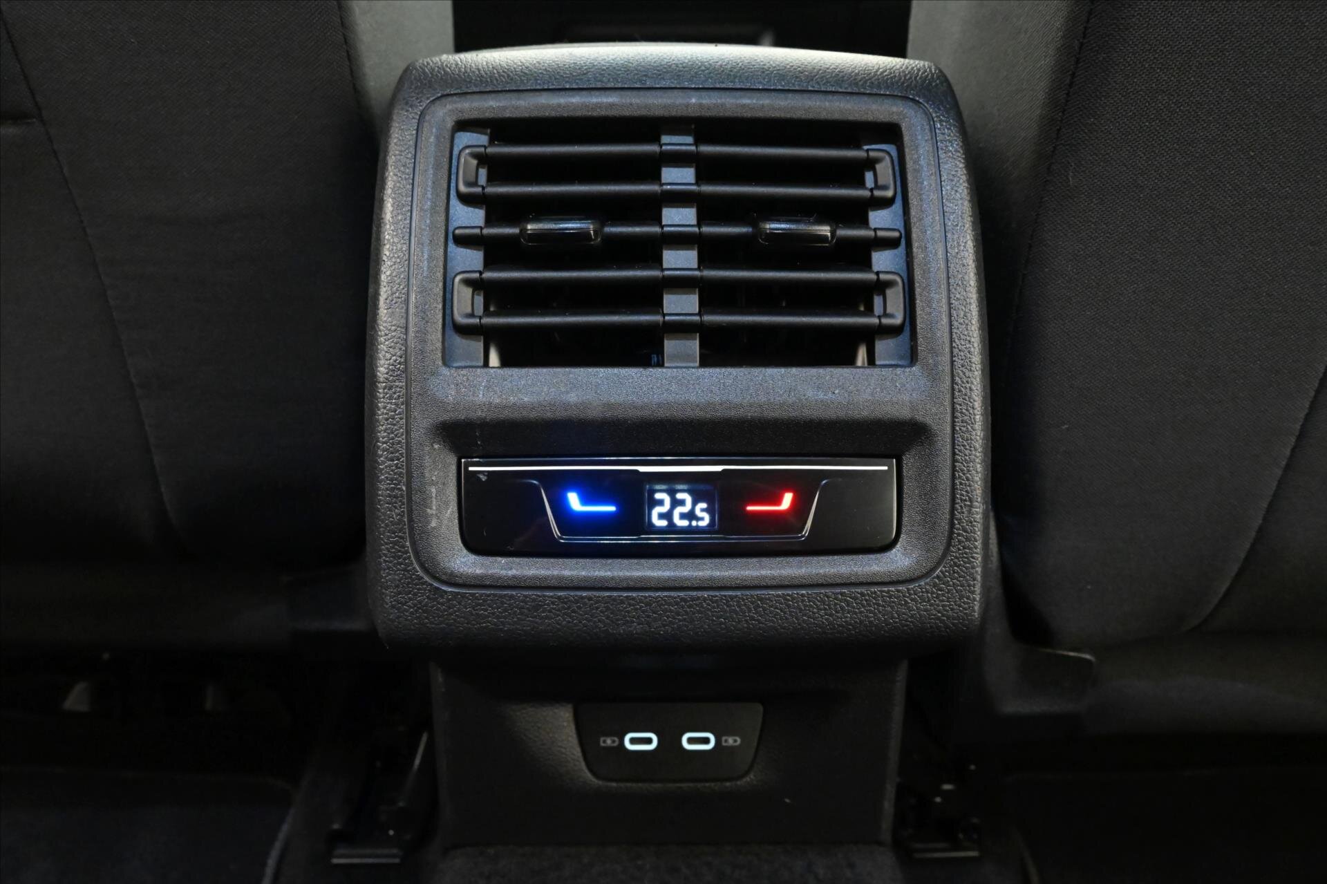 Volkswagen Golf Kombi 2,0 l 85 kw