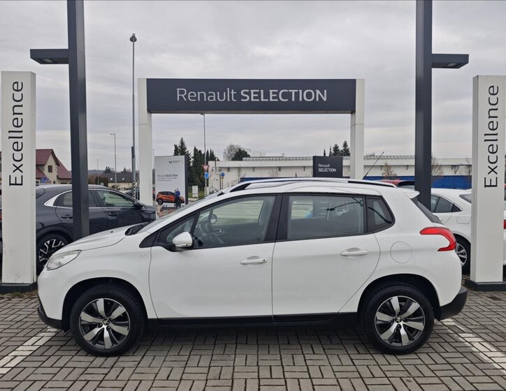 Peugeot 2008 SUV / Terénní 1,2 l 60 kw