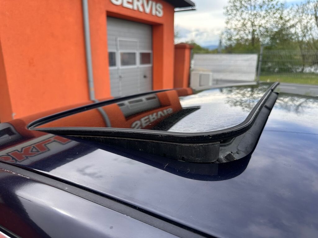 Audi S6 Kombi 4,2 l 220 kw