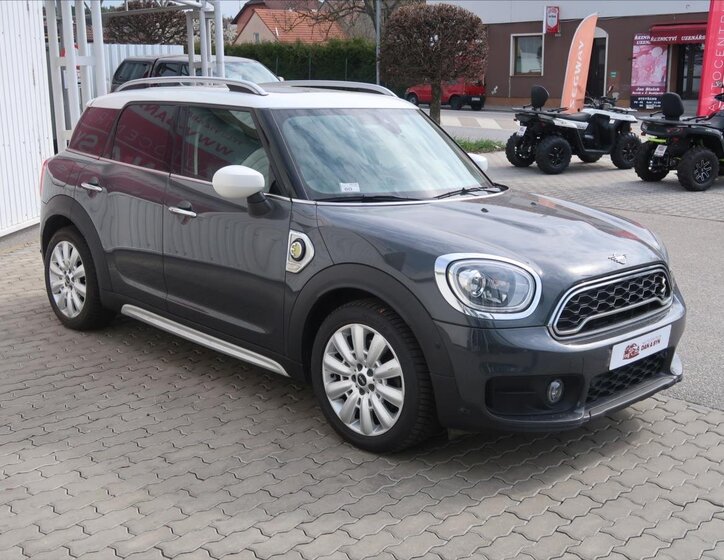 Mini Countryman Kombi 1,5 l 100 kw