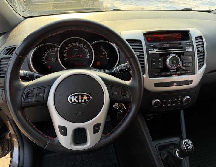 KIA Venga MPV 1,4 l 66 kw