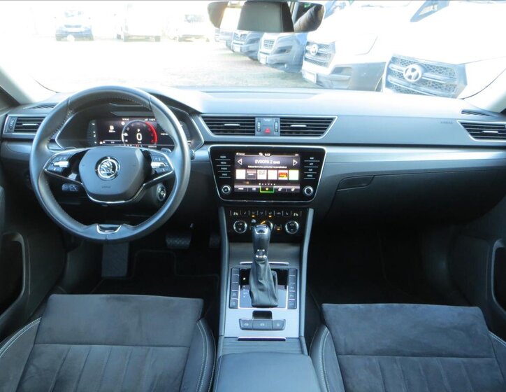 Škoda Superb 26