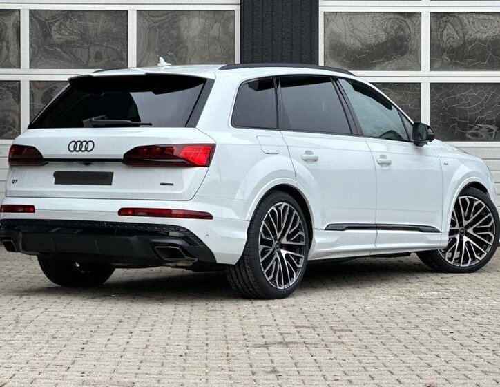Audi Q7 SUV 3,0 l 210 kw