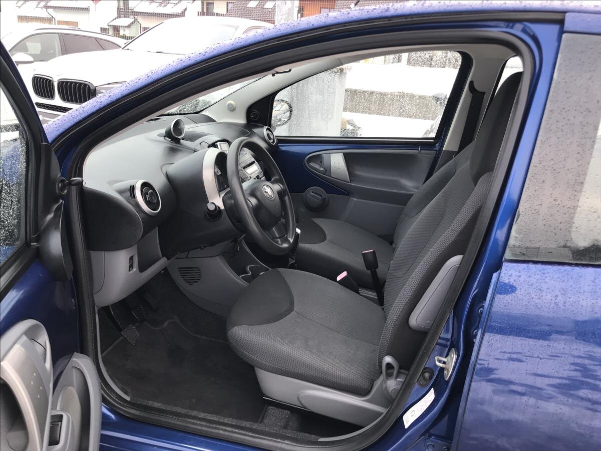 Toyota Aygo Hatchback 998,0 50 kw