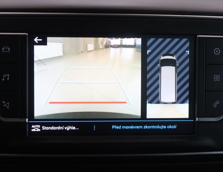 Peugeot Traveller 21