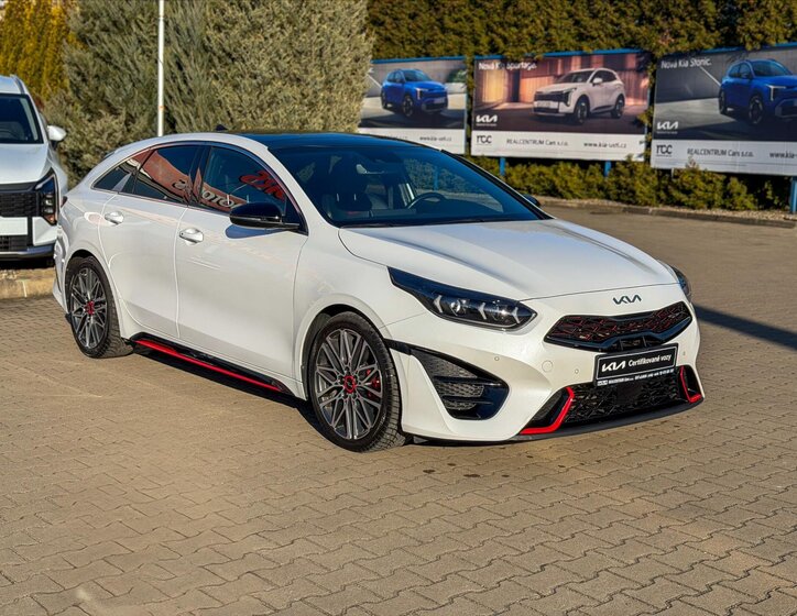KIA ProCeed Liftback 1,6 l 150 kw
