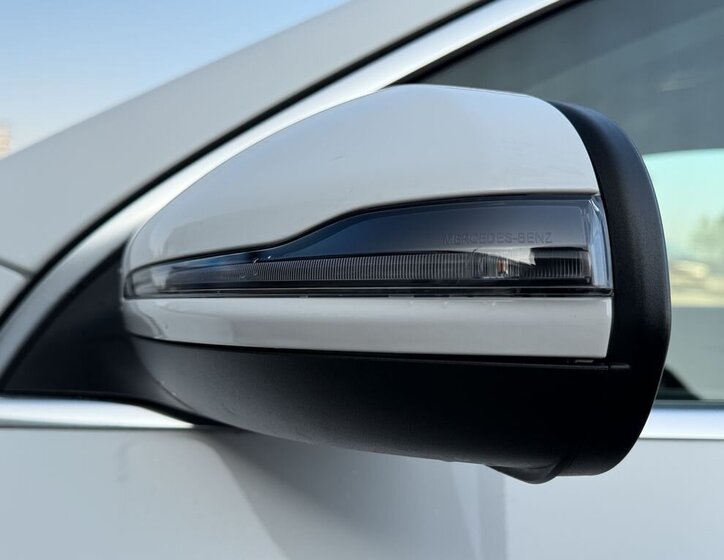 Mercedes-Benz GLA SUV / Terénní 2,0 l 140 kw