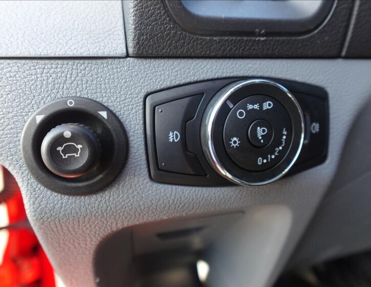 Ford Transit Ostatní 2,2 l 74 kw