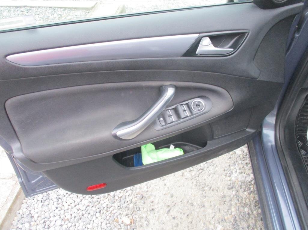 Ford Mondeo Kombi 2,0 l 103 kw