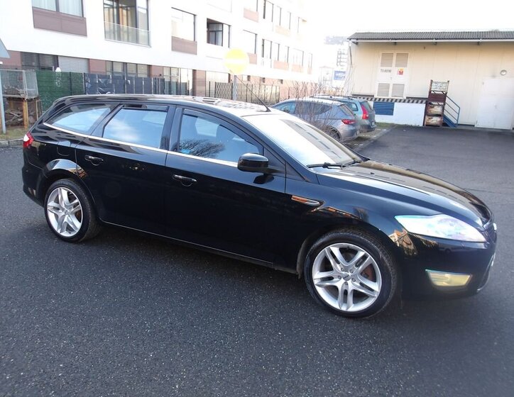 Ford Mondeo Kombi 2,0 l 103 kw