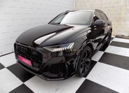 Audi RS Q8 1