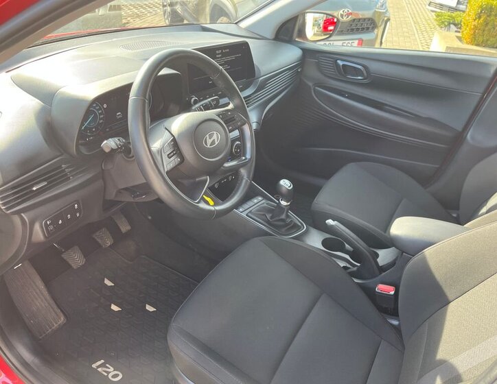 Hyundai i20 Hatchback 1,2 l 57 kw