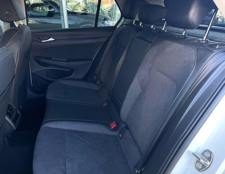 Volkswagen Golf Hatchback 1,5 l 110 kw