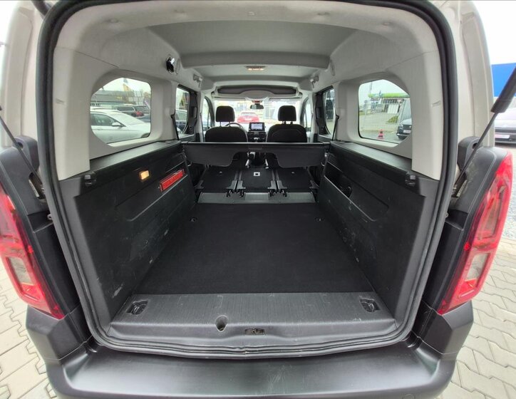 Citroën Berlingo MPV 1,5 l 96 kw