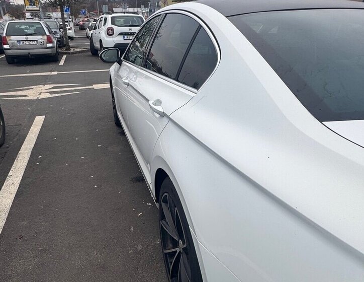 Volkswagen Passat Sedan / Limuzína 0,0 110 kw