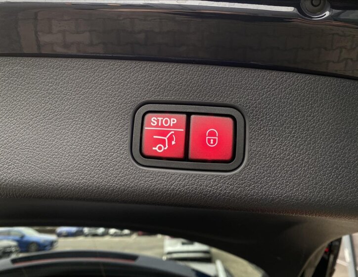 Mercedes-Benz GLC SUV / Terénní 2,0 l 150 kw