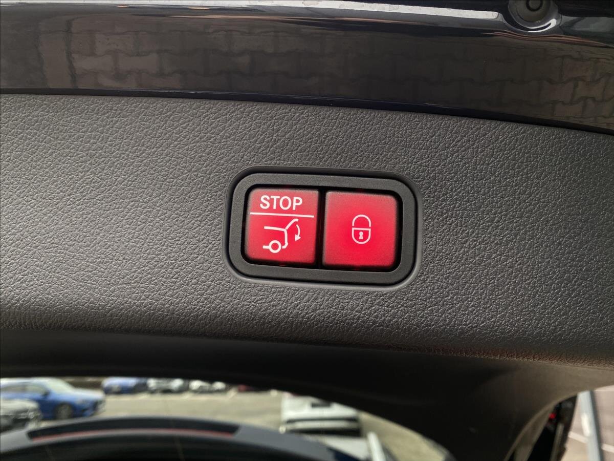 Mercedes-Benz GLC SUV / Terénní 2,0 l 150 kw