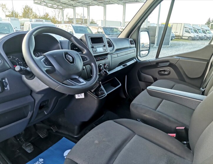 Renault Master 6
