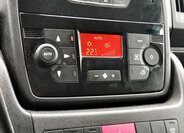 Peugeot Boxer Valník 2,0 l 120 kw