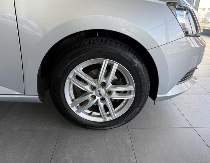 Škoda Fabia Hatchback 1,2 l 66 kw