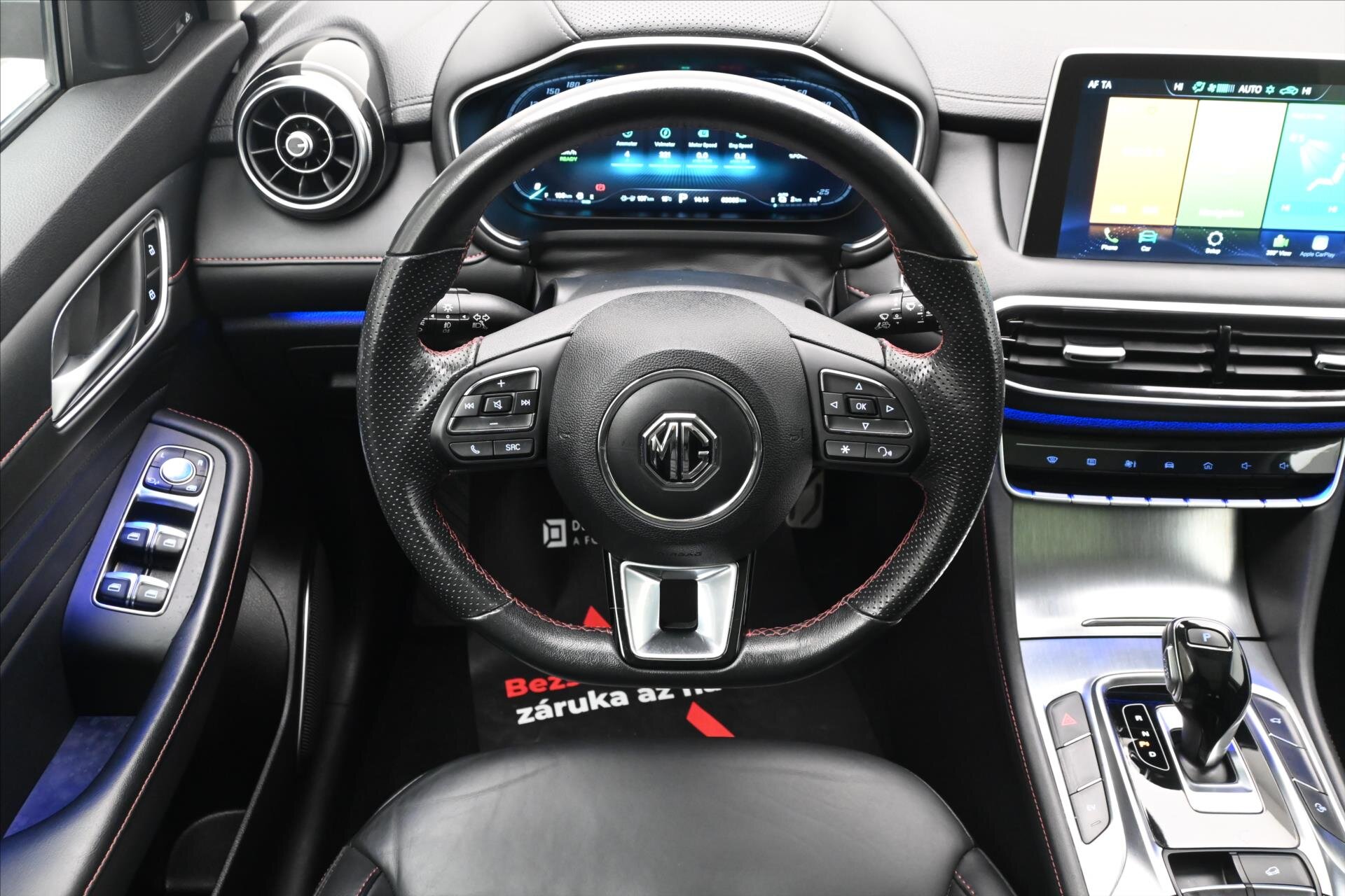 MG EHS SUV / Terénní 1,5 l 119 kw