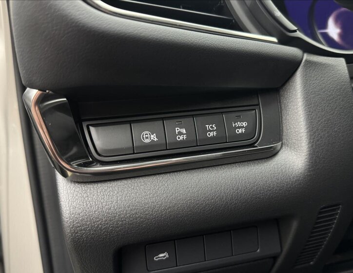 Mazda CX-30 SUV / Terénní 2,0 l 90 kw