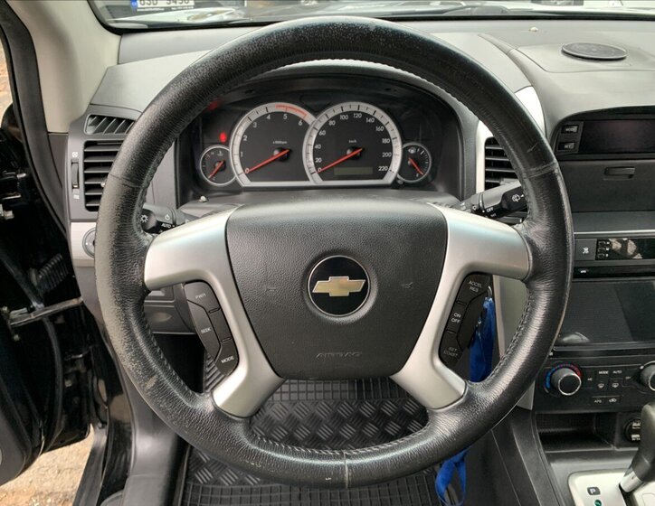 Chevrolet Captiva 10