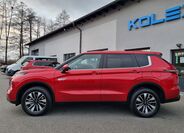 Mitsubishi Outlander 2