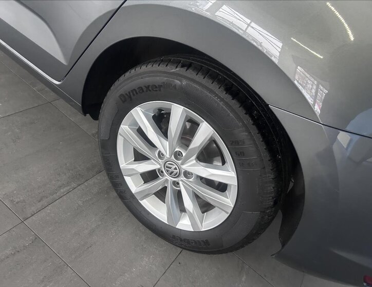 Volkswagen Touran 29