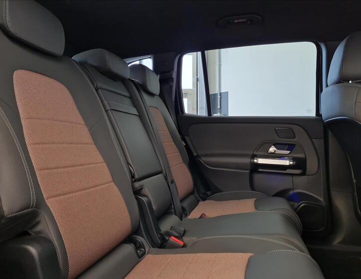 Mercedes-Benz EQB 19