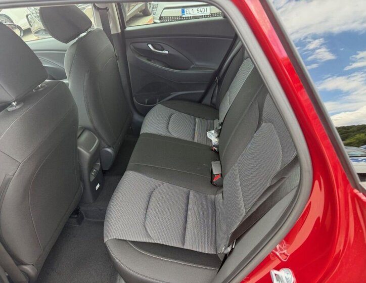 Hyundai i30 Kombi 1,5 l 71 kw