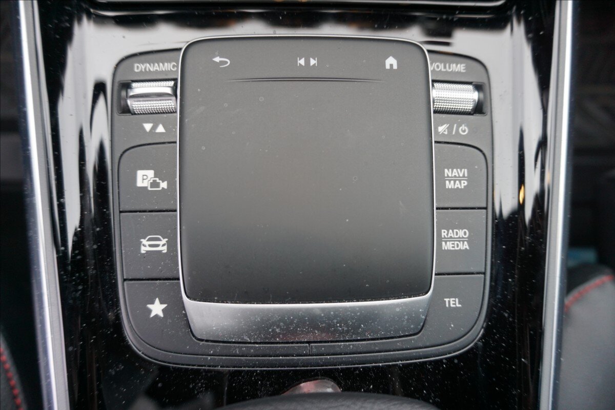 Mercedes-Benz GLA SUV 2,0 l 165 kw